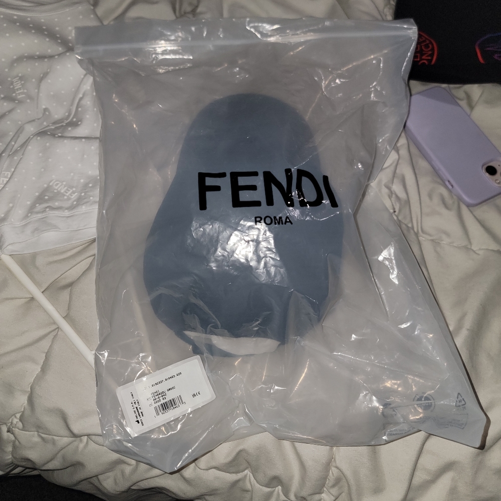 Fendi unisex glasses hat